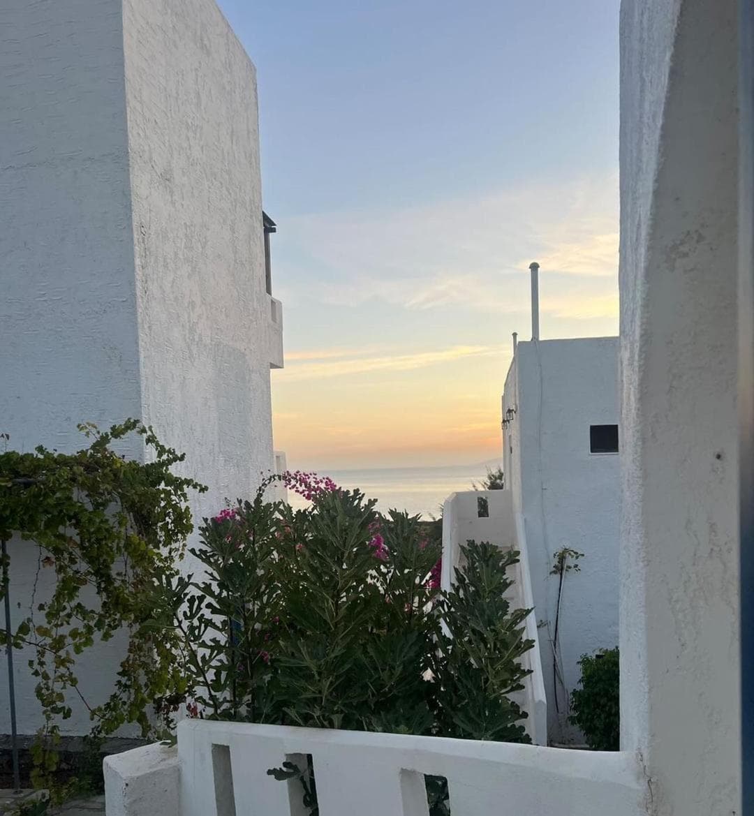 Thalia Bloom Villa Apartments