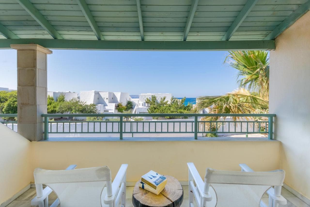 Knossos Beach Bungalows Suites Resort & Spa