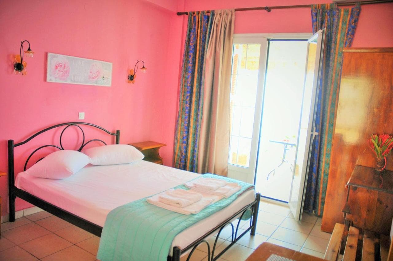 Stefanosplace ApartHotel Sea View