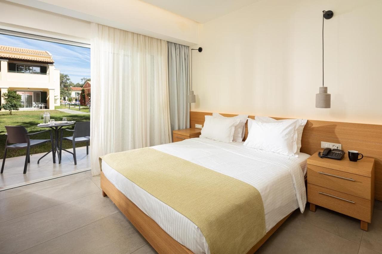 SENTIDO Apollo Palace