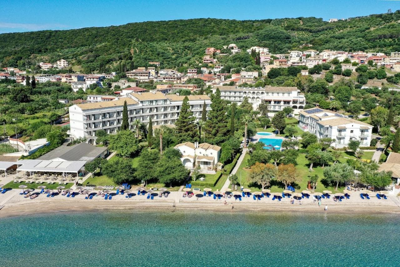 Delfinia Hotel