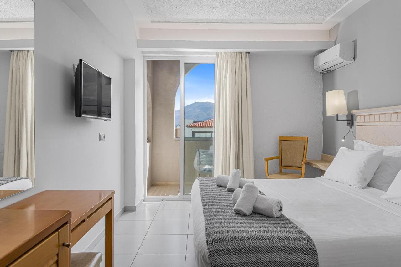 Glaros Beach Hotel