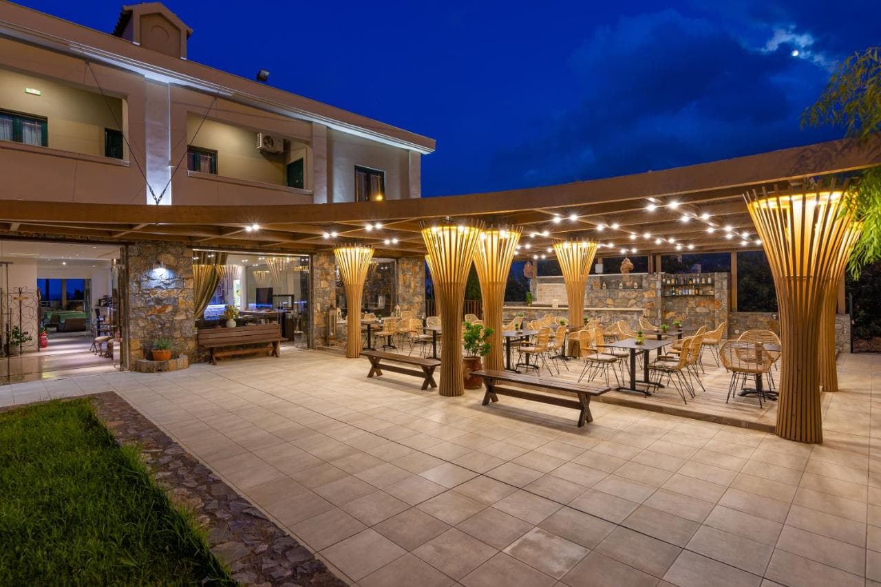 Dias Hotel & Apts