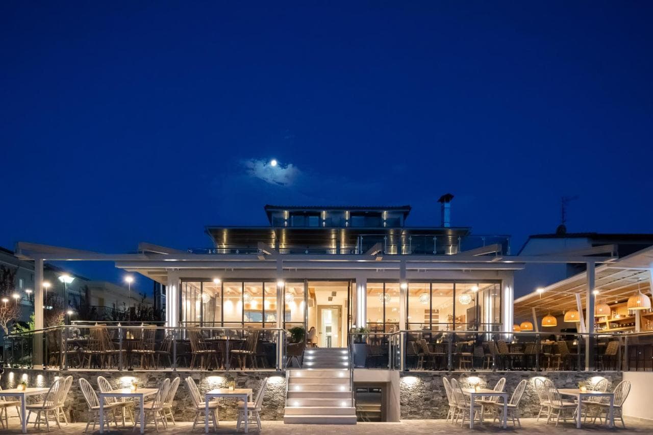 Sea Level Hotel by Diomedes Group