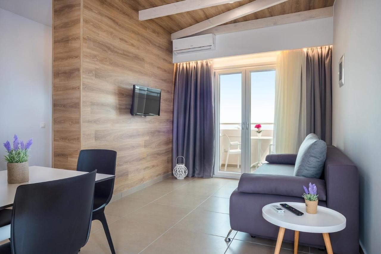 Evelyn Hotel