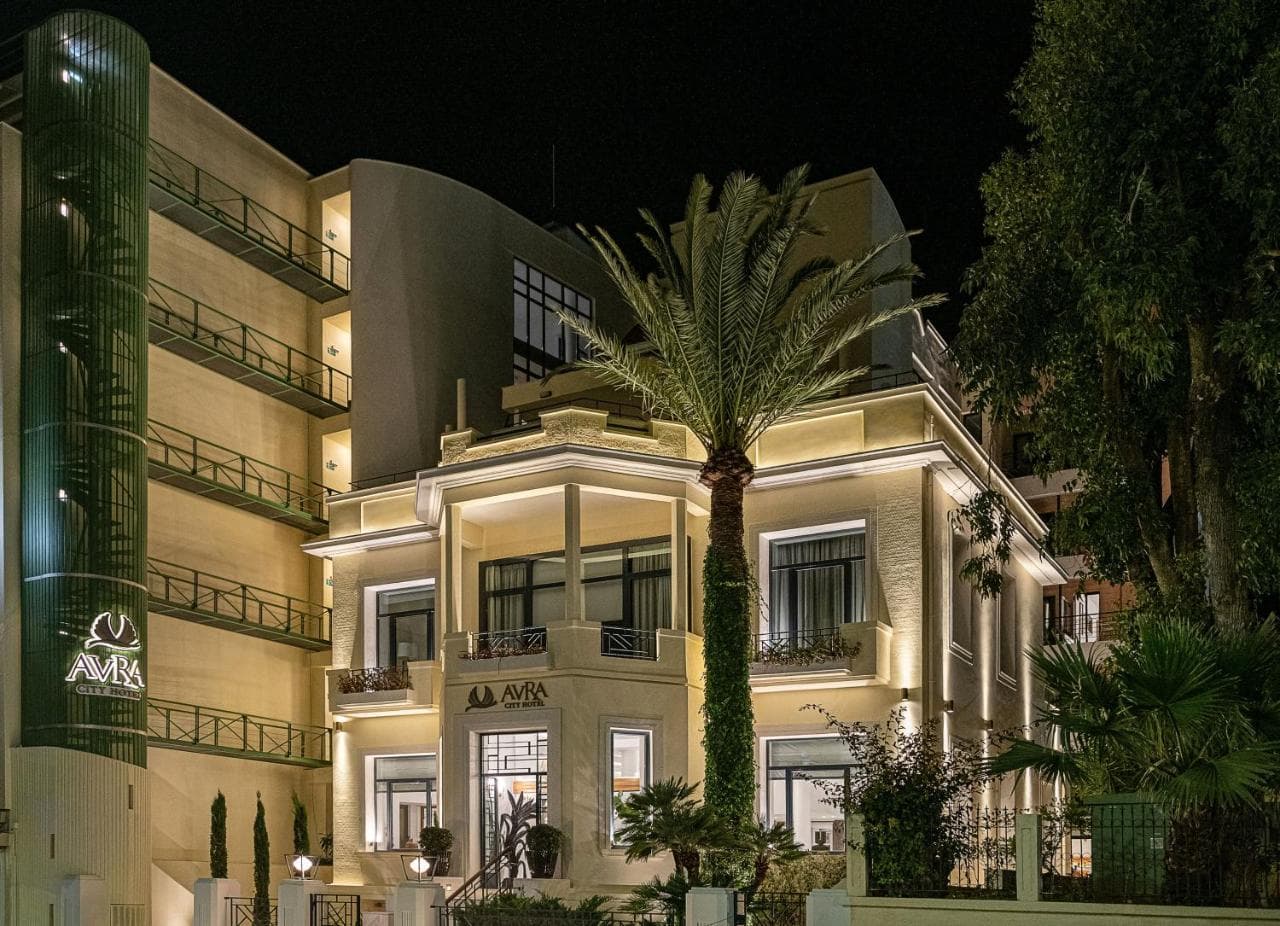 Avra City Boutique Hotel