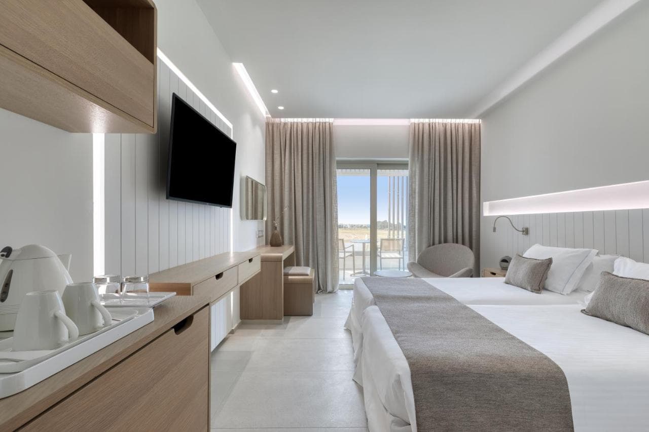 Neptune Luxury Resort