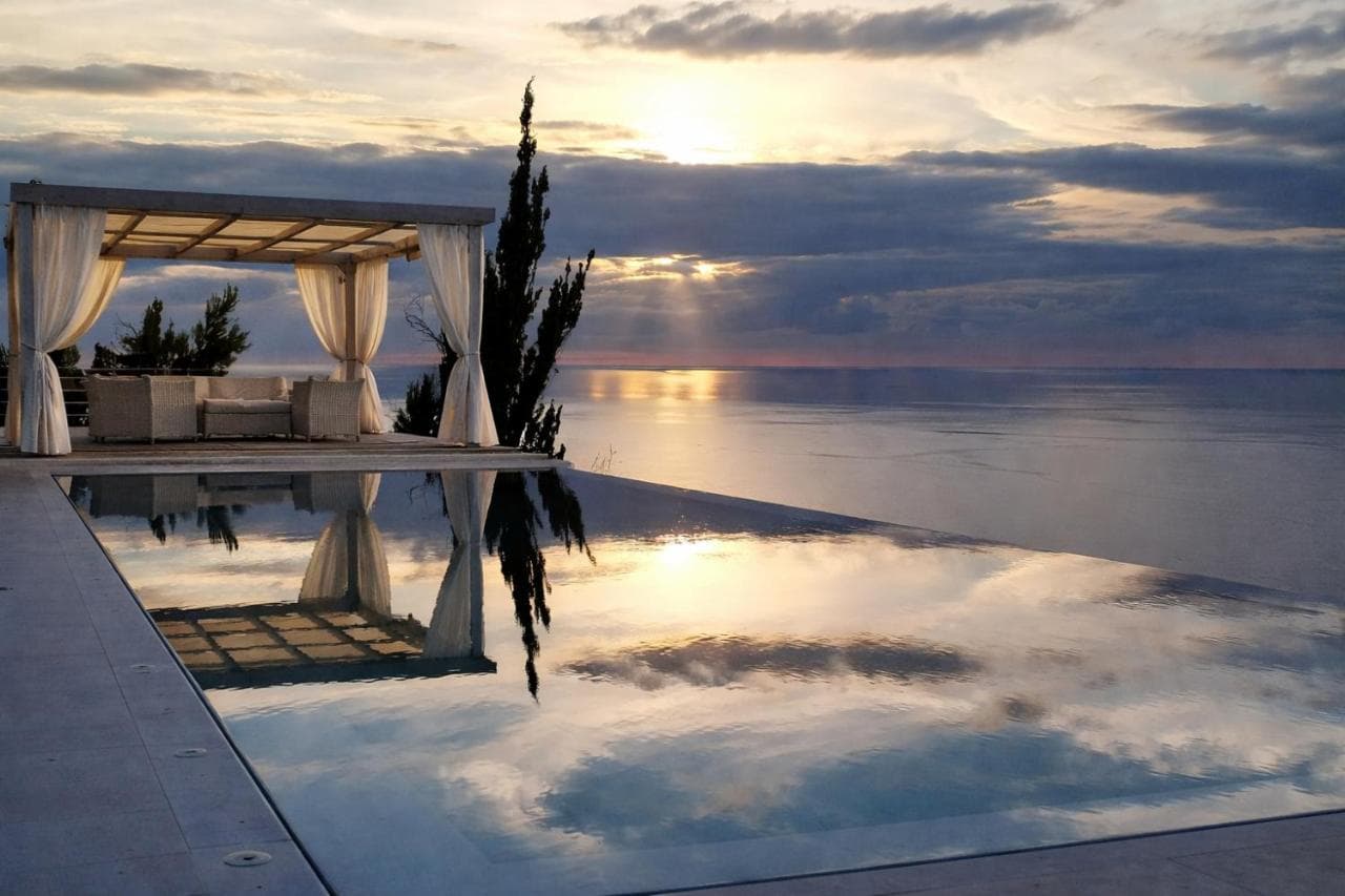 Okeanos Vine Luxury Villa