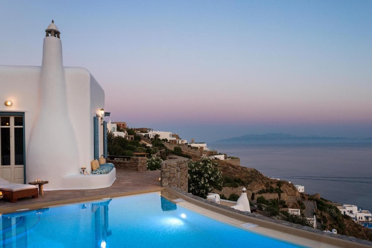 AGL Luxury Villas