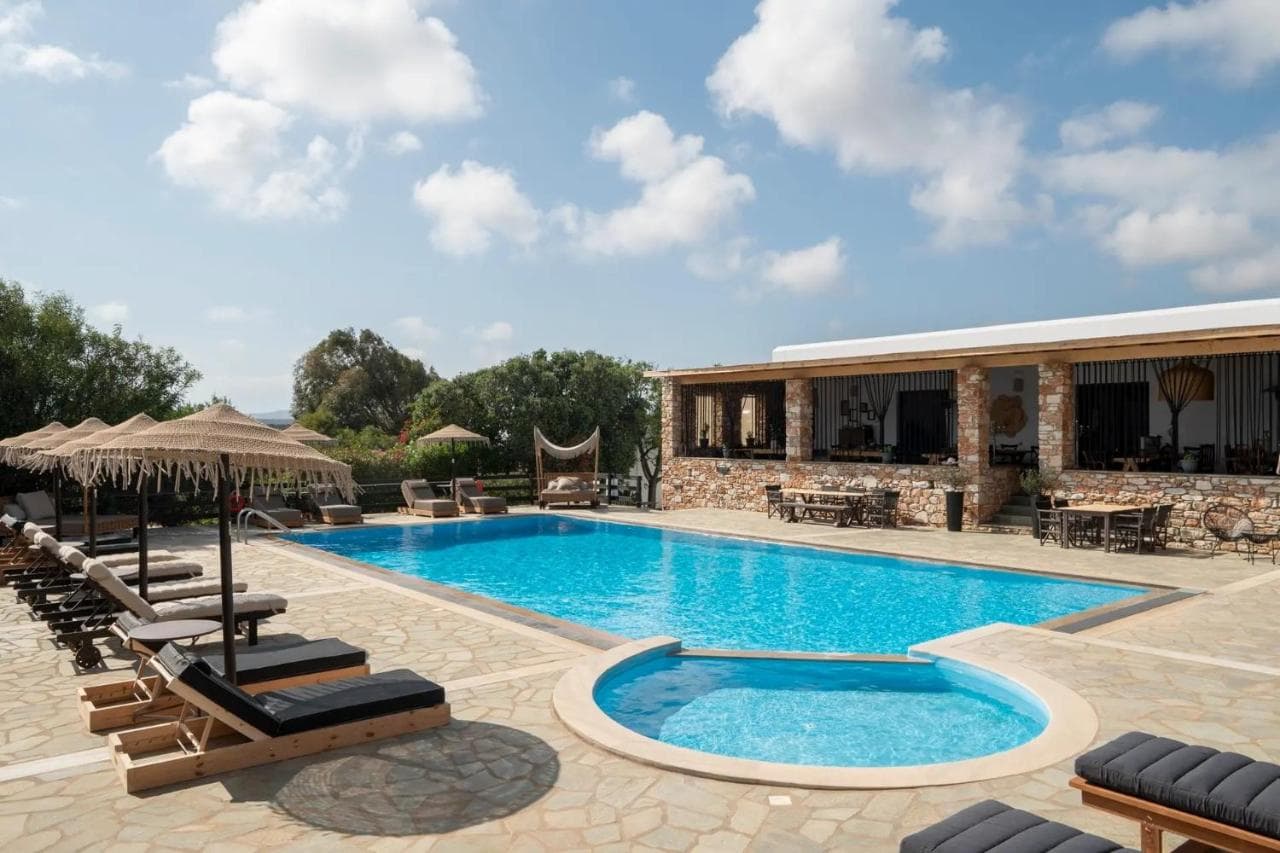 Parosland Hotel