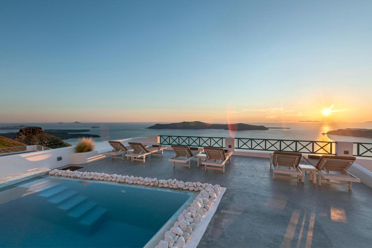 Afroessa Hotel by Caldera Houses