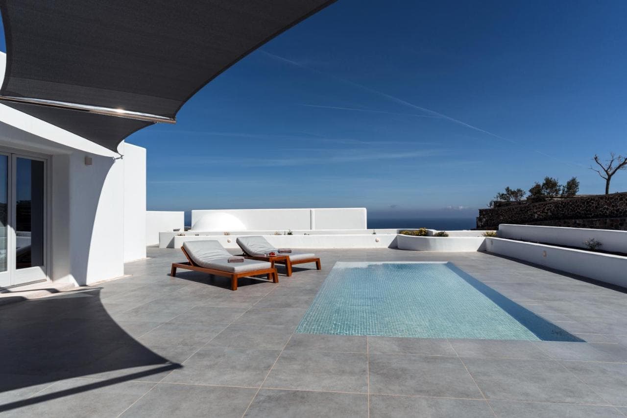 Oikos Santorini Living Concept