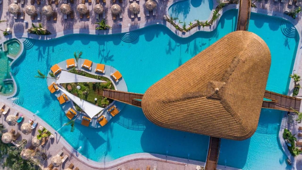 Letsos Hotel