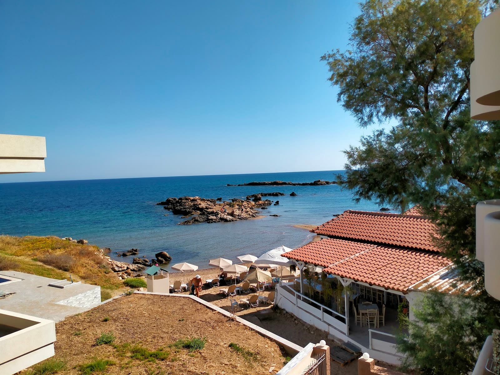 Seafalios Apartments